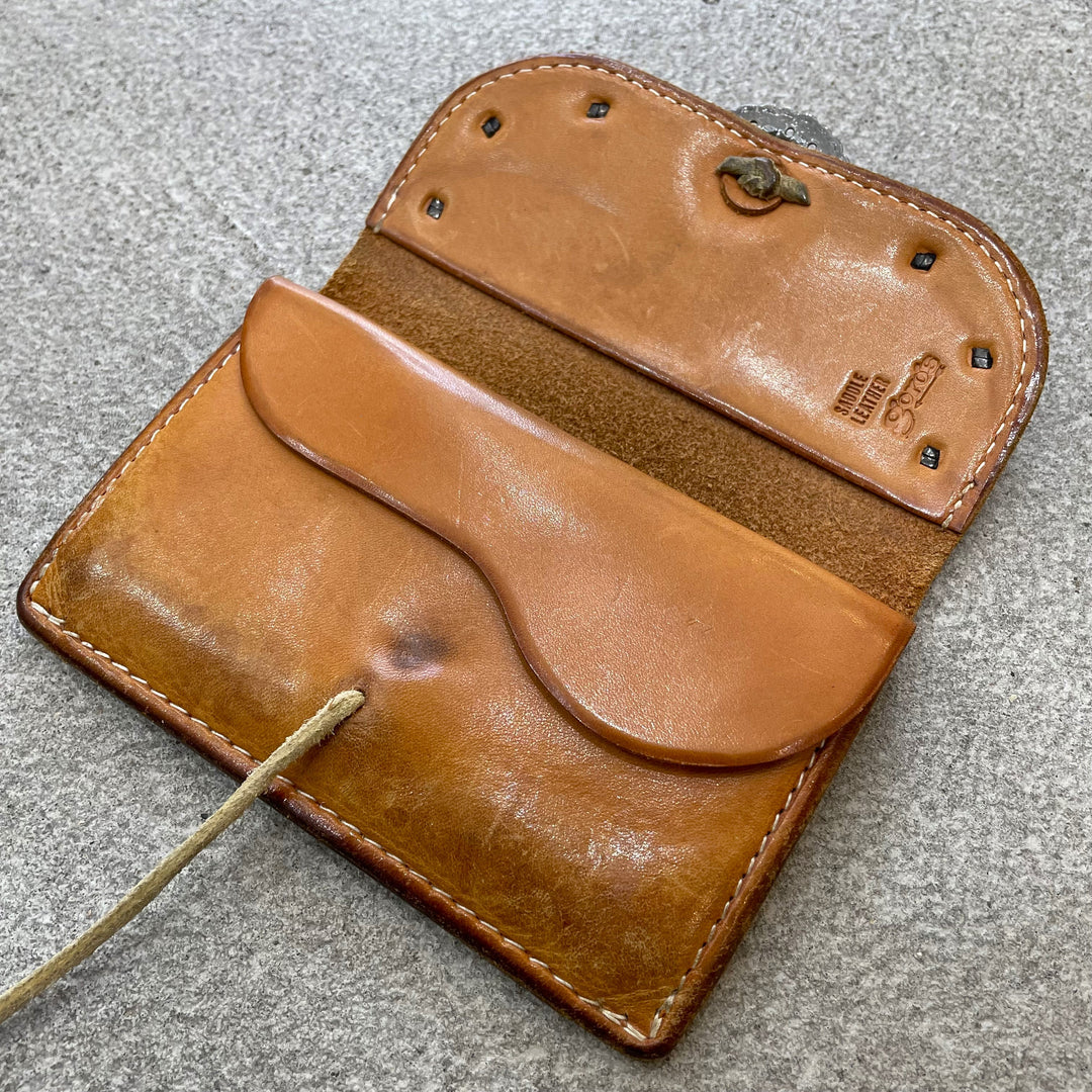ゴローズ goro's [OLD][希少]カスタム中財布(サドル) ※廃盤モデル※マチ