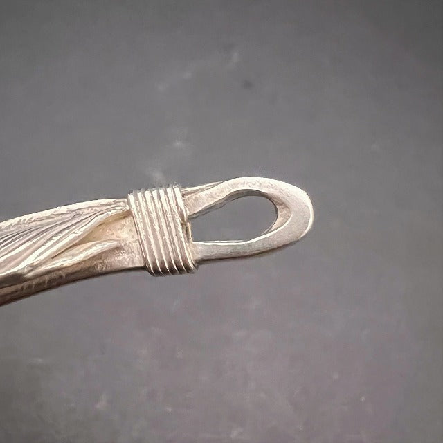 ゴローズ goro's [OLD]上銀特大フェザー(右) – DELTAone