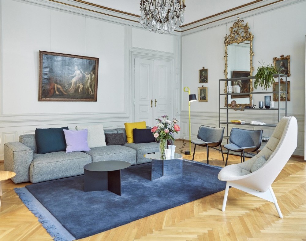 Slit Table XL, black | DesignVille