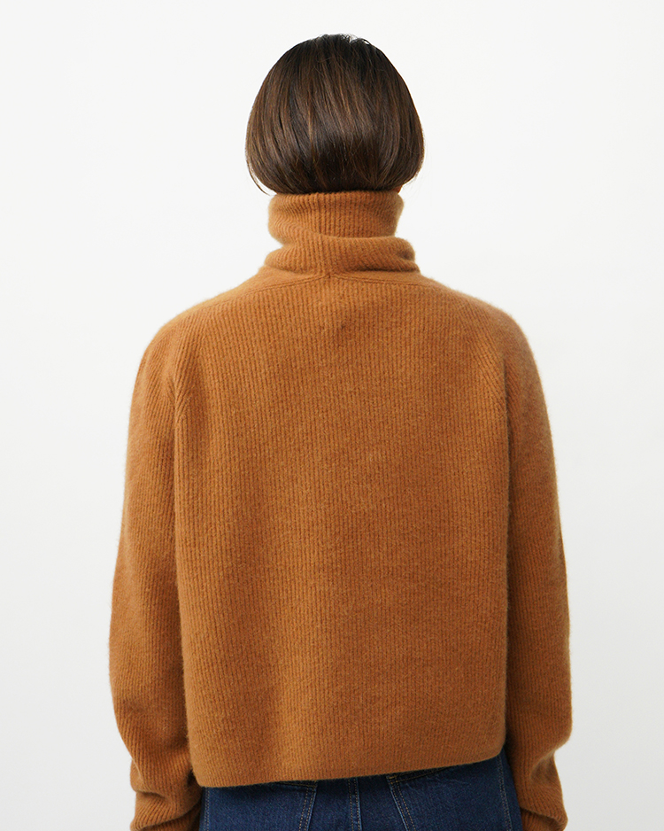 CASHMERE FOX UNIQUE TURTLE / CAMEL | BATONER (WOMEN)(バトナー