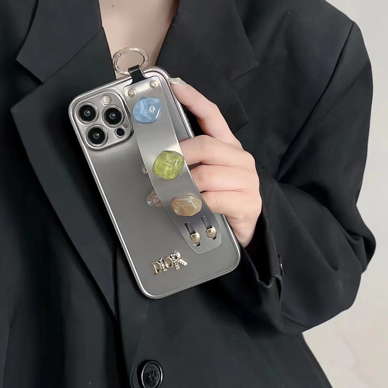 ディオールiphone14pro maxケースハイブランド レディース愛用