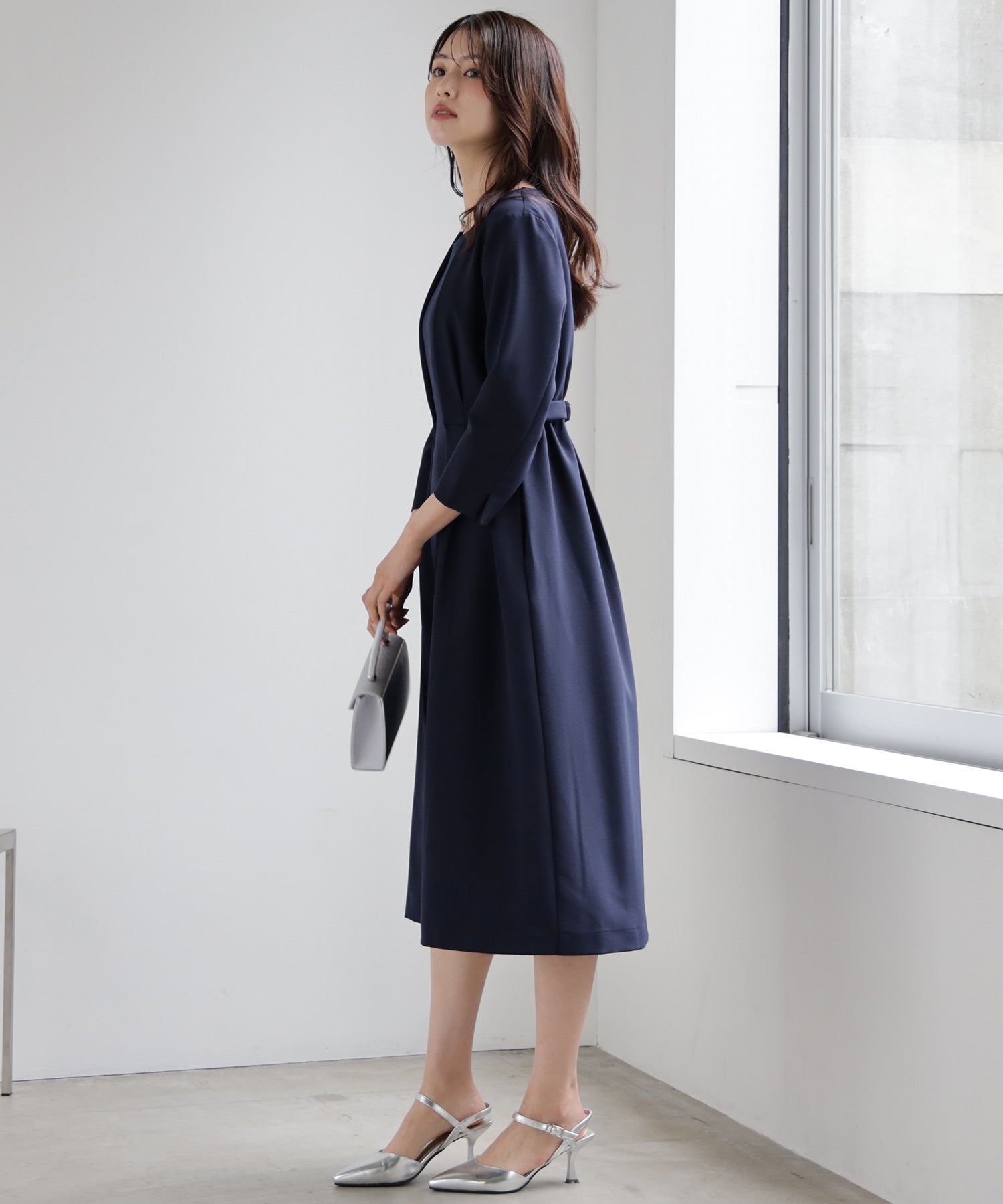 立体感が魅力のフォーマルワンピースdsy0141 ネイビー – [公式]DRESS+