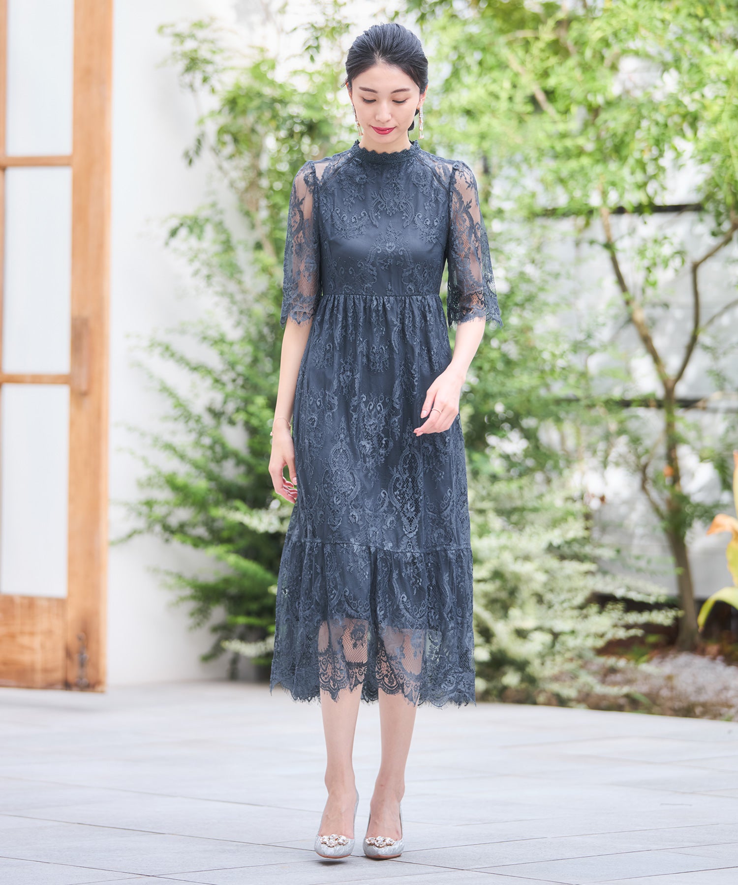 レーススタンドカラーワンピースドレスパーティードレス チャコール