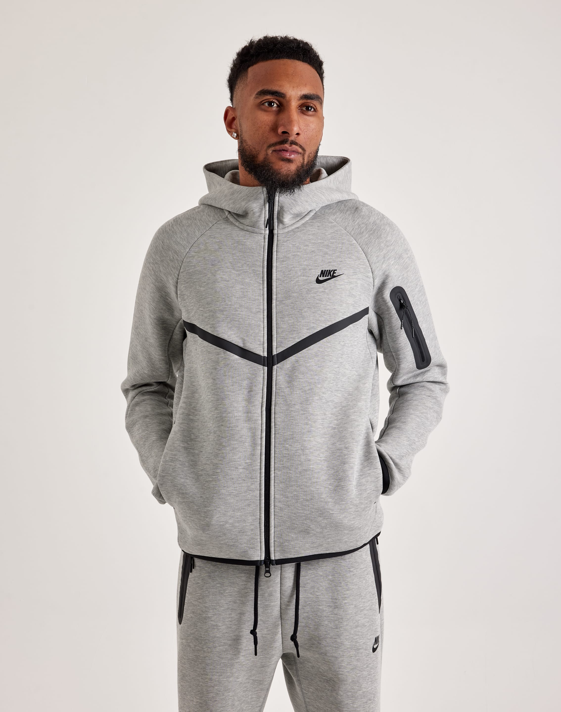 Nike Tech Fleece Windrunner Full-Zip Hoodie – DTLR