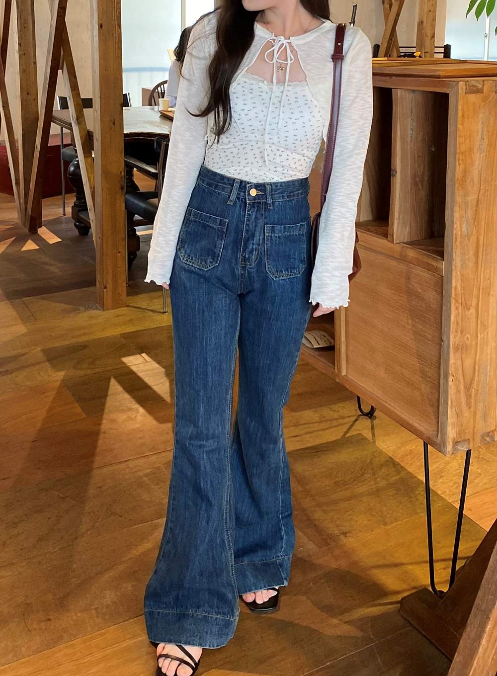 ステッチポケットフレアデニムパンツ | レディースファッション通販