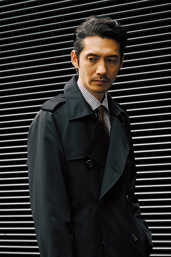 ポール・スミス】日本人に最適化された“ビジネス向けトレンチ”の完成形