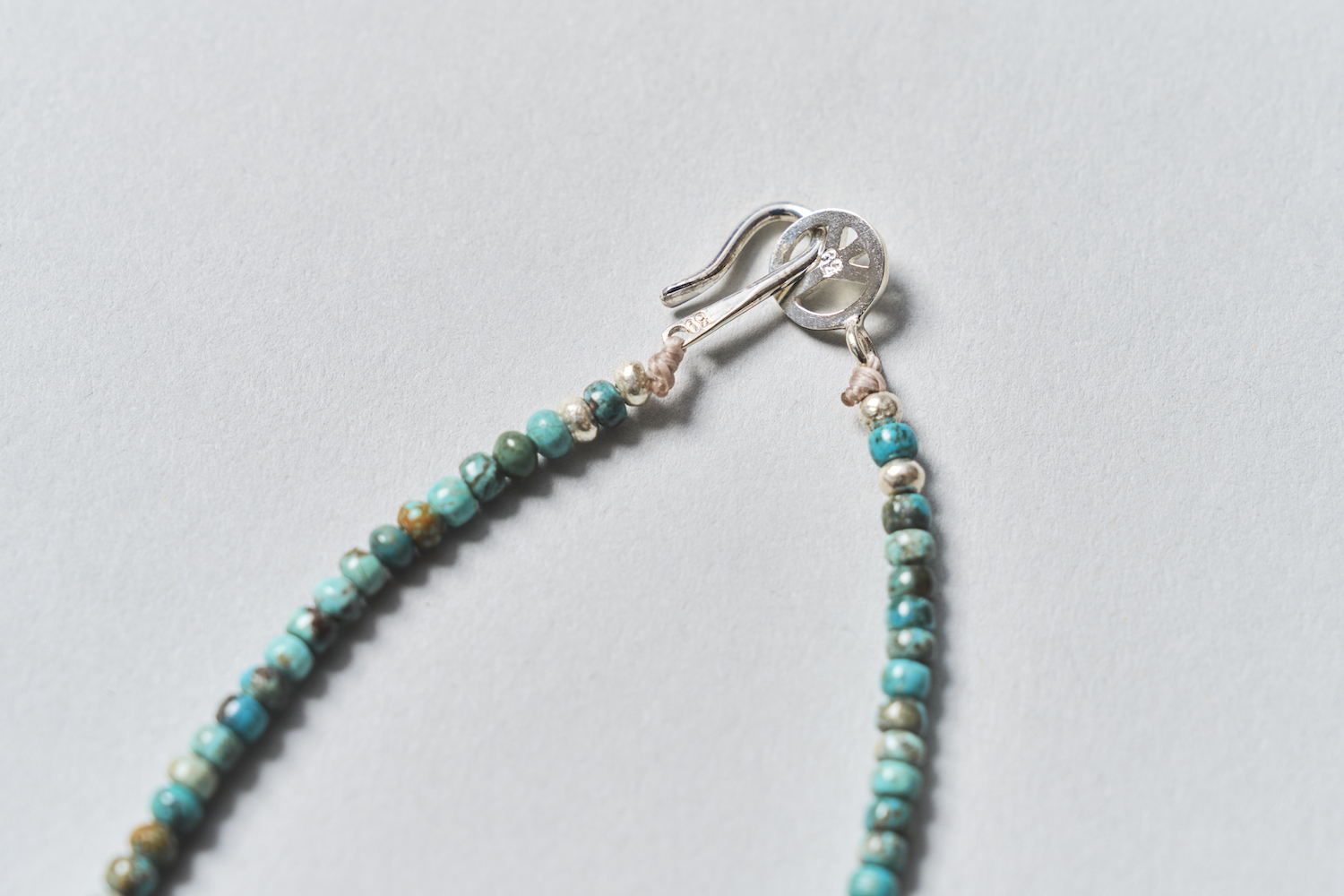 手元にさりげないスパイスを】ターコイズ×シルバーのコンビ