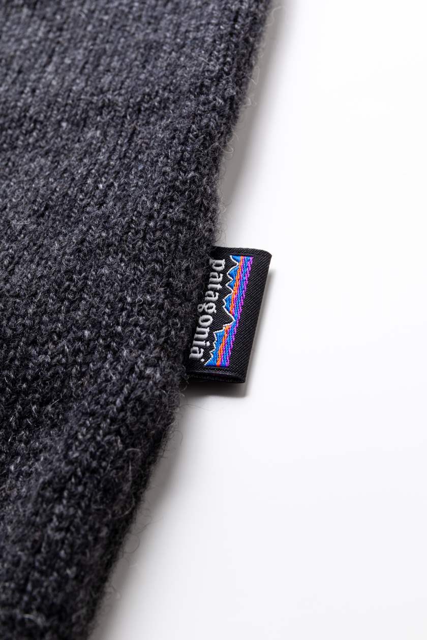 パタゴニアのリサイクル・カシミア・クルーネック・セーター｜雑誌