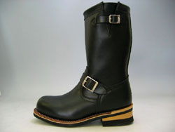 アヴィレックス（AVIREX）AV2210 ブラック詳細ページ