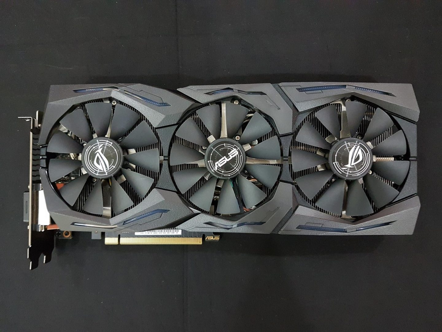 ASUS ROG Strix GeForceGTX 1080 Review - EnosTech.com