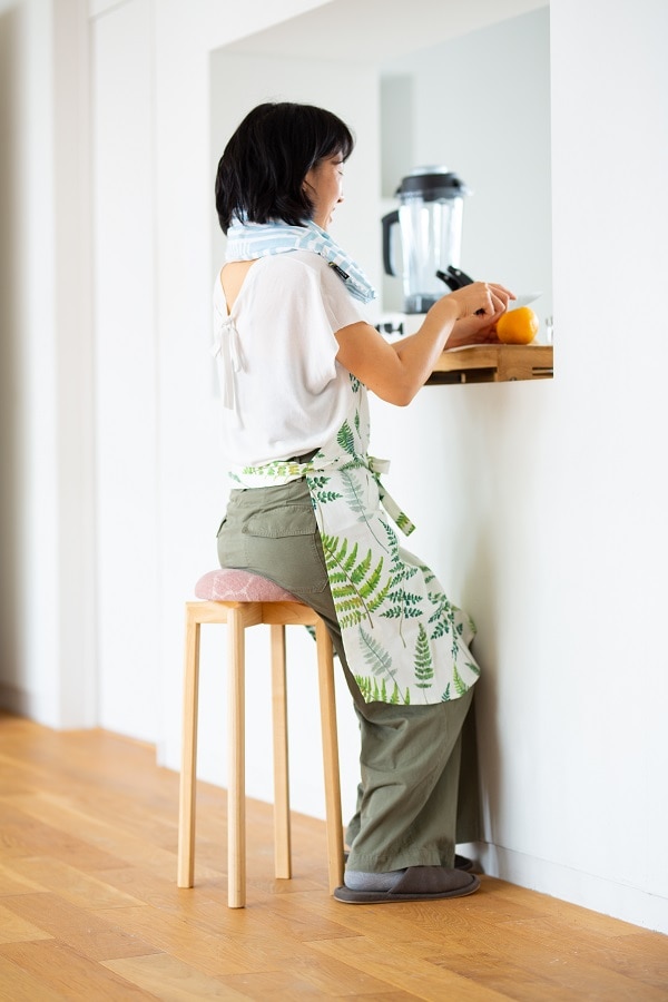 KLIPPAN/クリッパン スツール ムース Mサイズ ダークグレー