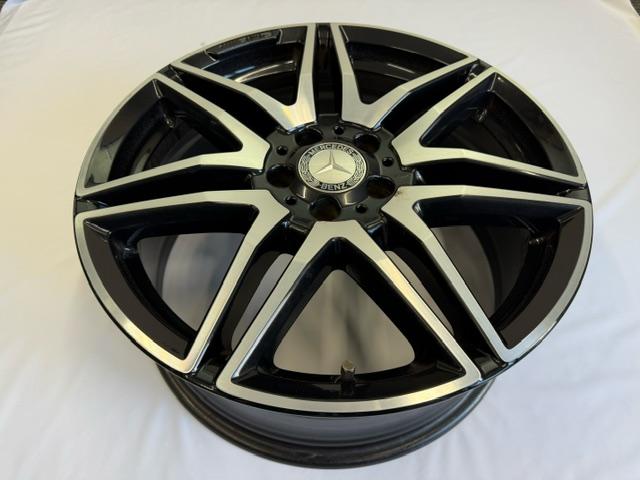 エランドール｜メルセデスベンツ専門店/Vクラス高価買取/高価査定