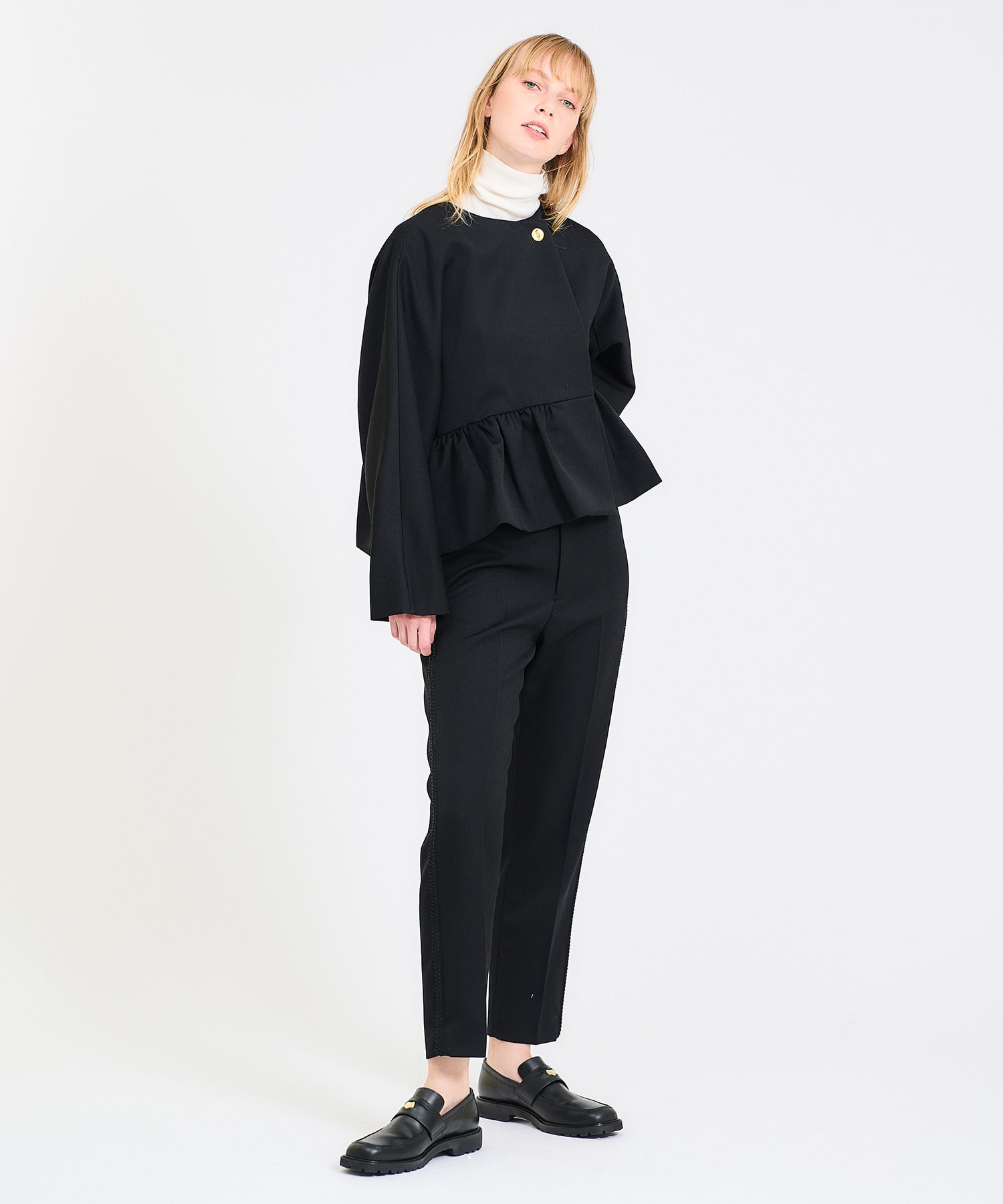 ESTNATION / ペプラムギャザーショートジャケット｜ESTNATION ONLINE