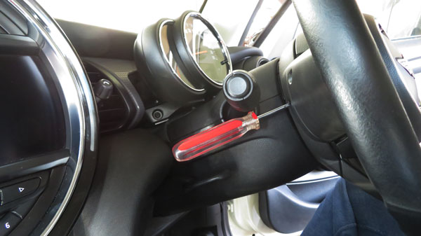 ミニF55/F56のステアリング交換とMFSW有効化 | F&FのBlog風Next