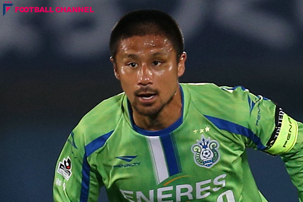 湘南DF坪井、元代表戦士との再会喜ぶ「ピッチで一緒にできるのは幸せな