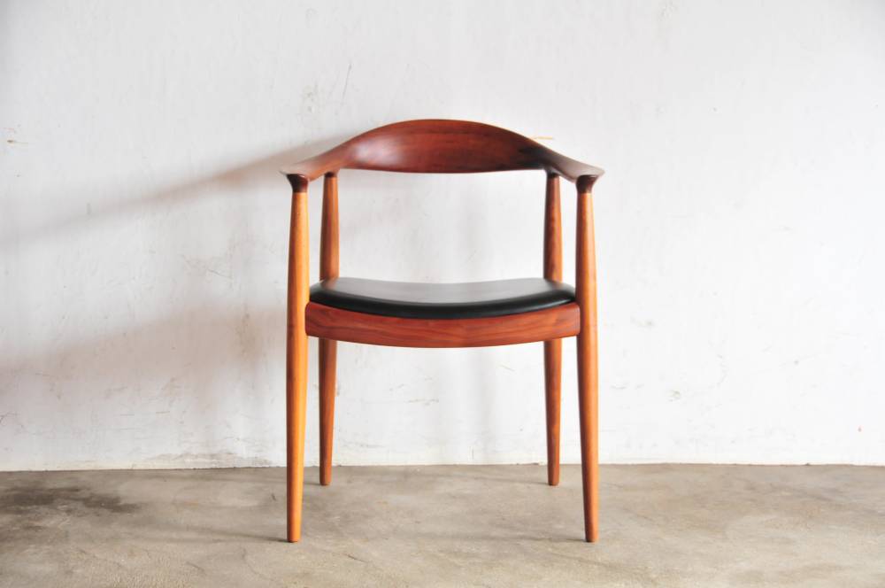 Hans J.Wegner ハンス J ウェグナー JH 503 時を経ても色あせない本物