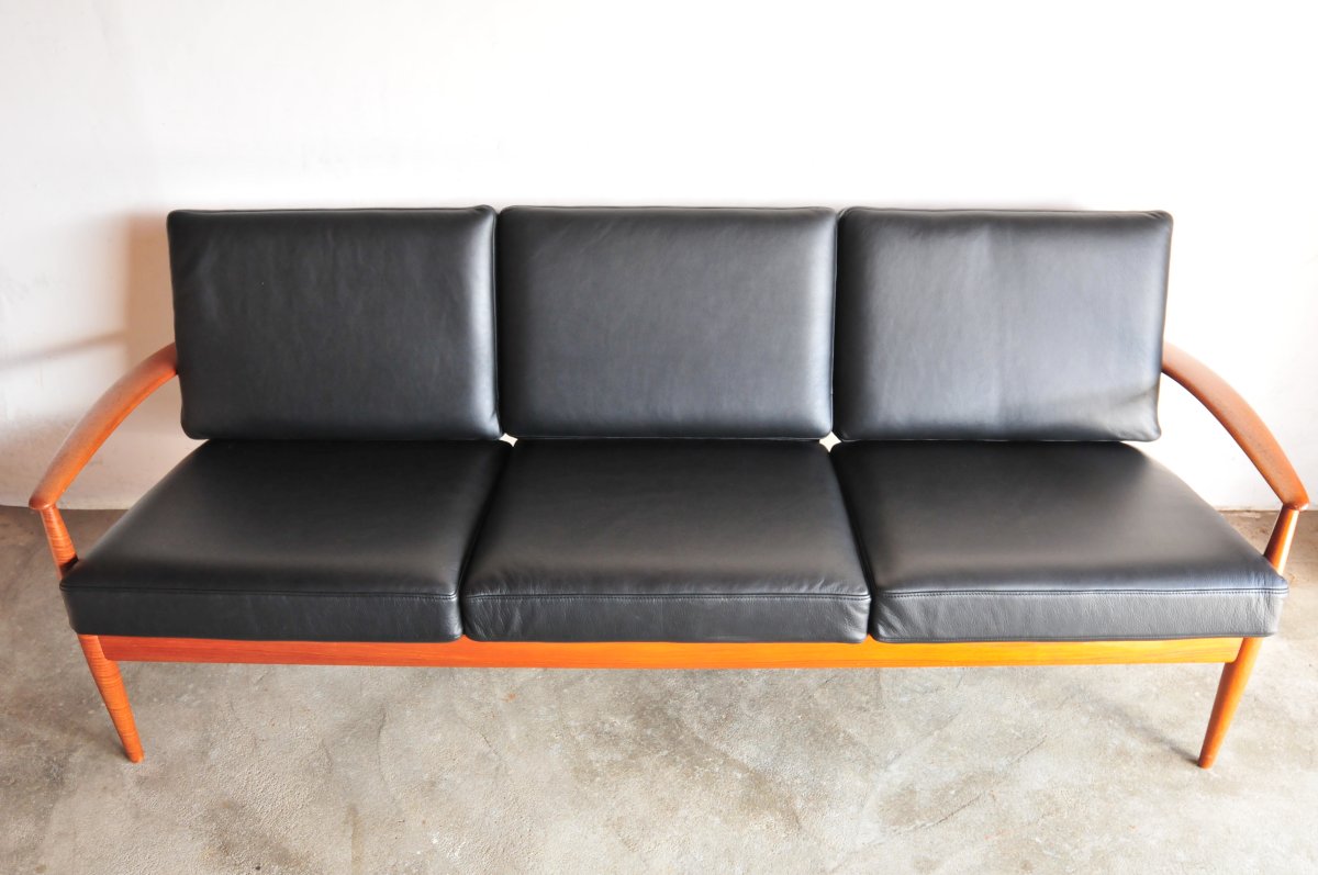 Grate Jalk Model 118-3 Sofa グレーテ・ヤルク ソファ 時を経ても