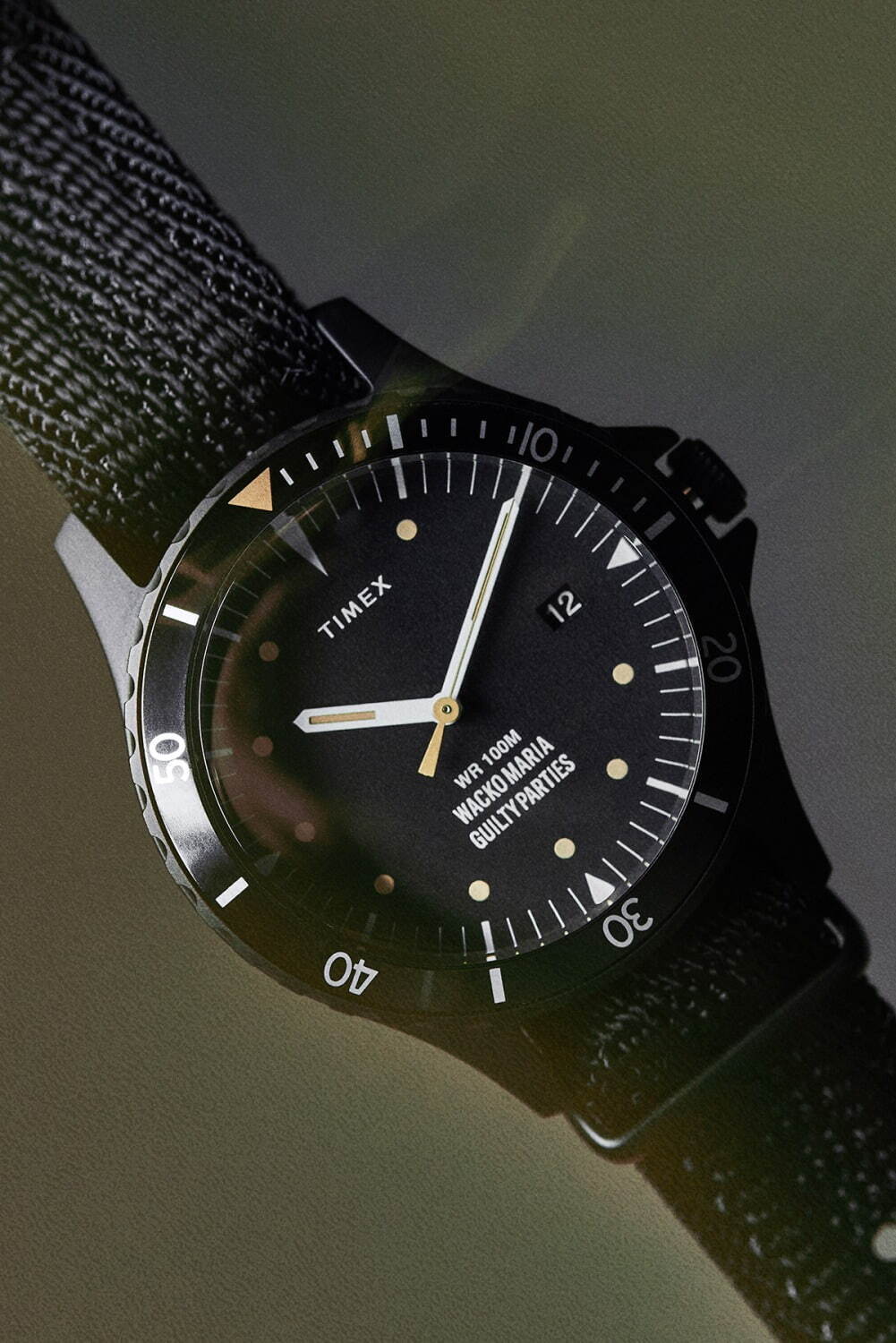 ワコマリア×タイメックス×「エンド」の限定腕時計、大胆レオパード柄