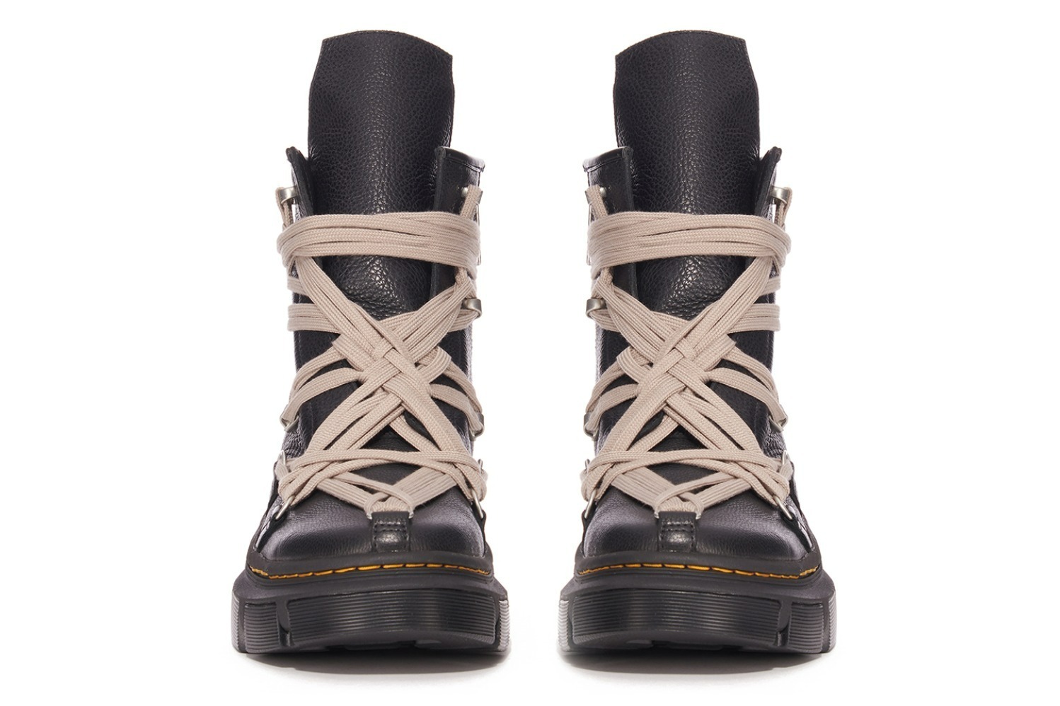 ドクターマーチン × リック・オウエンスの厚底コラボブーツ、ユニーク