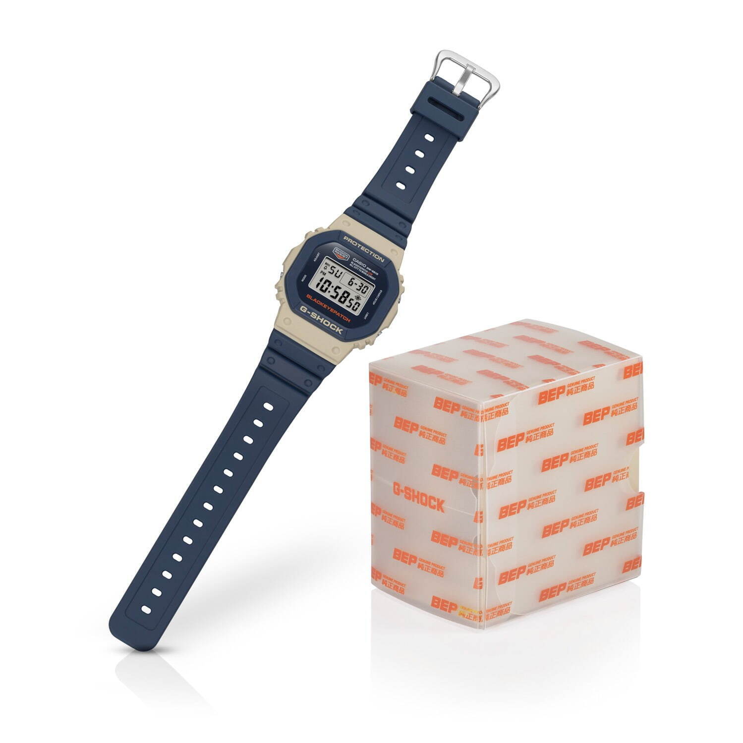 G-SHOCK×ブラック アイ パッチの角型腕時計、暗闇に浮かぶ“純正商品