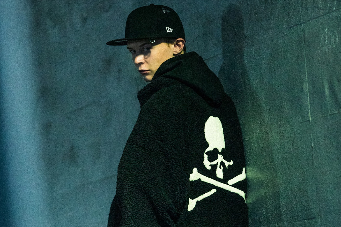 マスターマインド・ジャパン×ニューエラ“オールブラック”の「59FIFTY