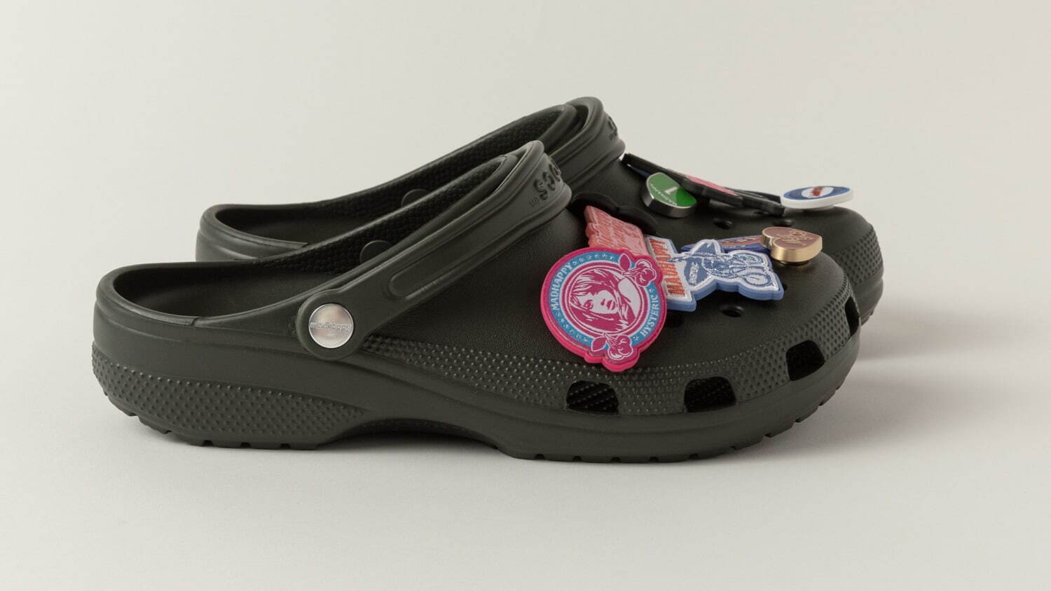 マッドハッピー×ヒステリックグラマー×クロックスのコラボサンダル