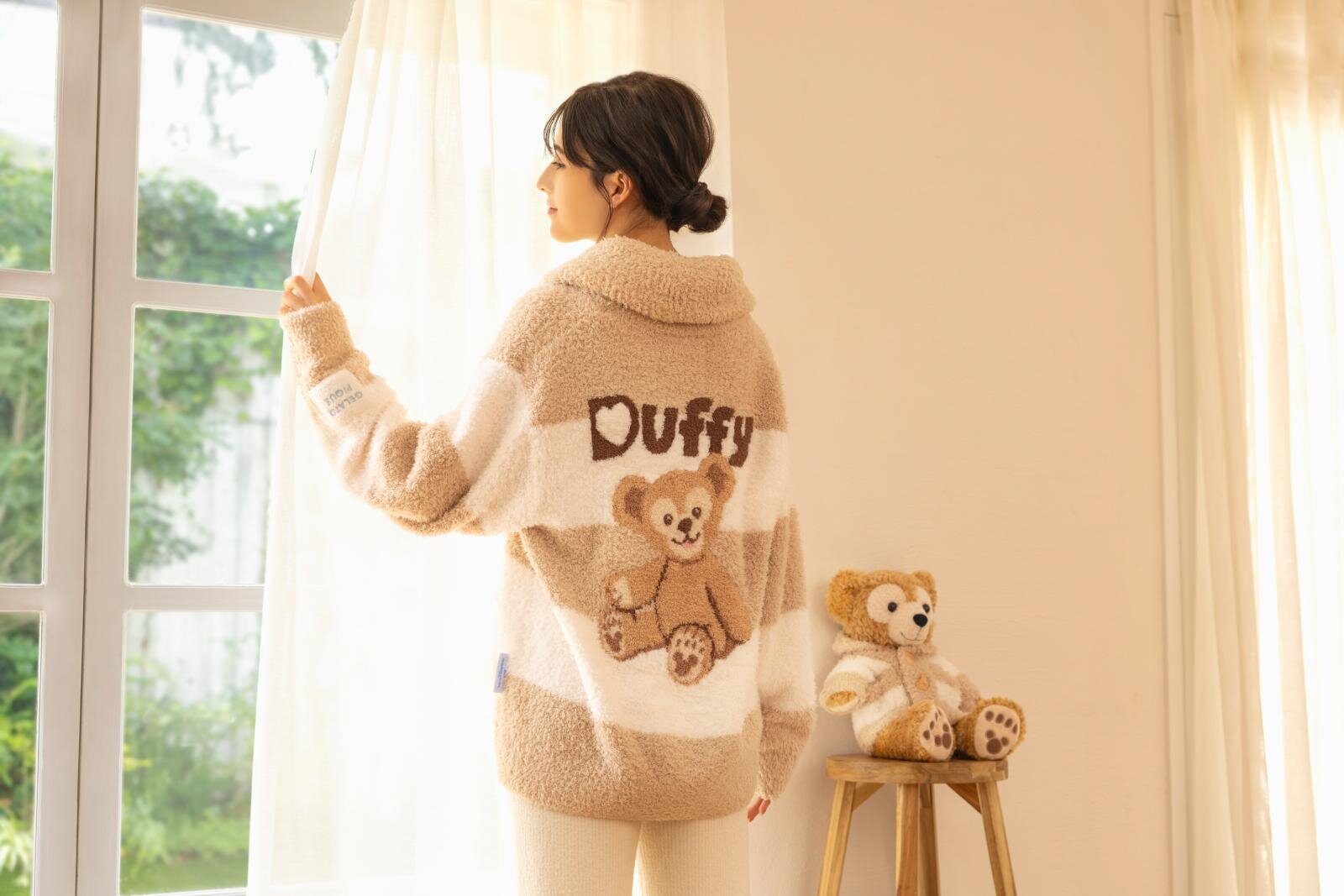 ジェラート ピケ「ダッフィー」のルームウェアやまんまるポーチ、東京