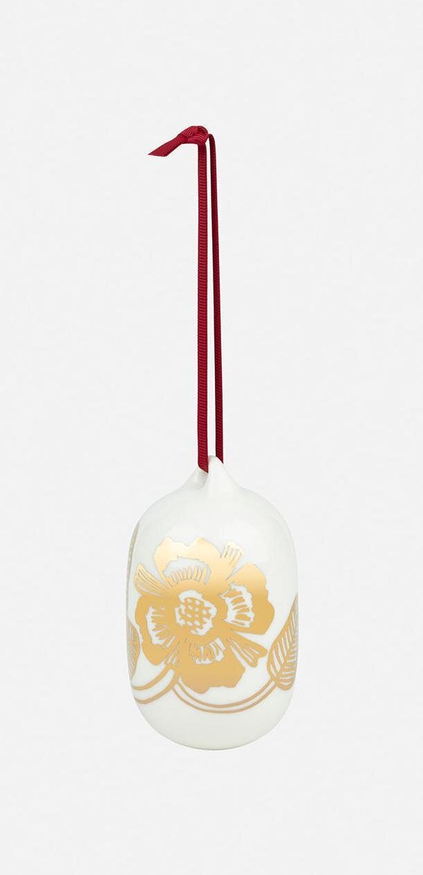 マリメッコのクリスマスグッズ - “花柄”オーナメントやマグ