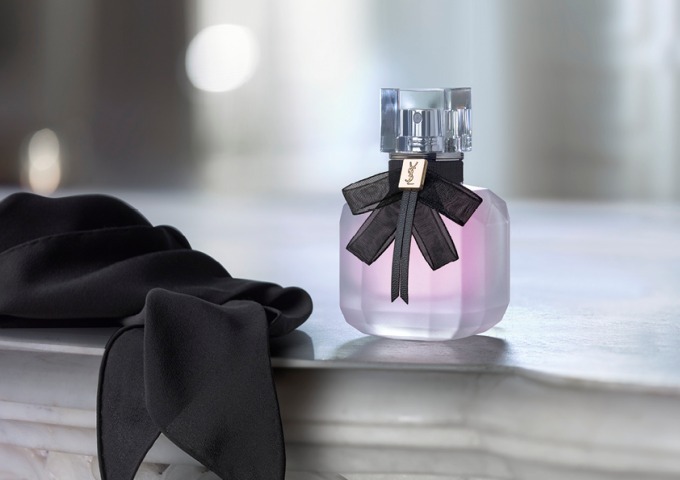 イヴ・サンローラン人気フレグランス「モン パリ」からヘアミストが