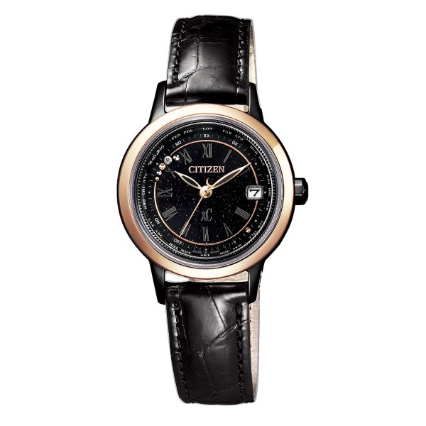 シチズン100周年限定メンズ・レディス時計、電池交換不要の「光発電