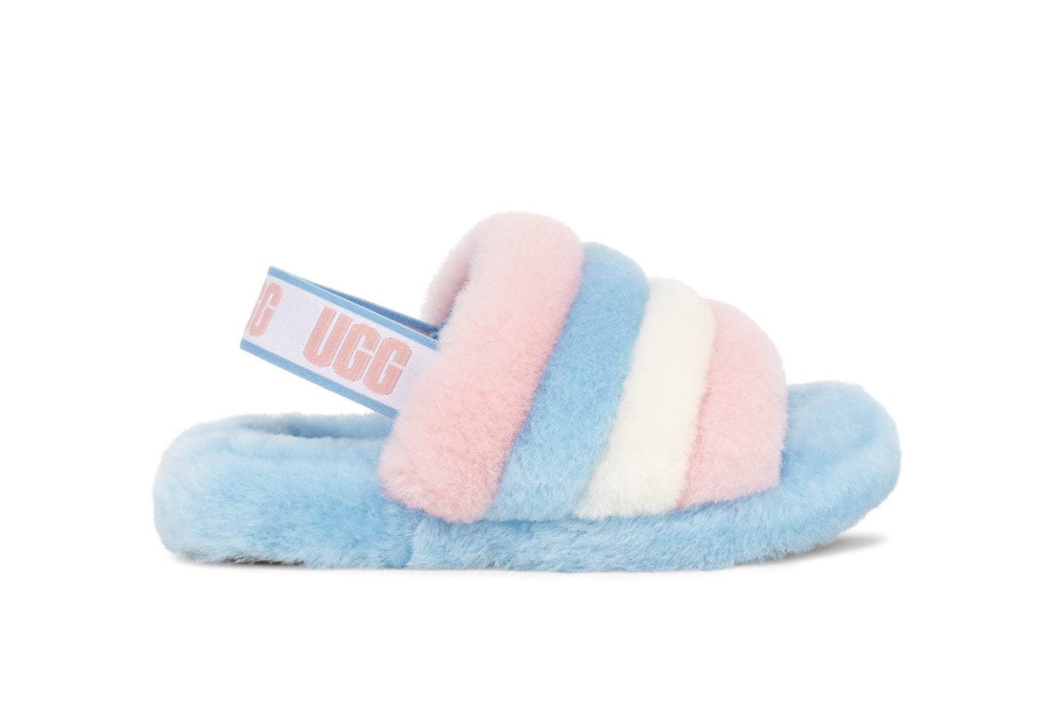 写真16/27｜UGGの“厚底ソール＆ふわふわファー”サンダル、ピンクや