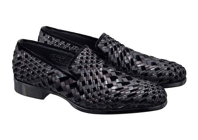 サントーニ“オールブラック”新作革靴コレクション - スリッポンや