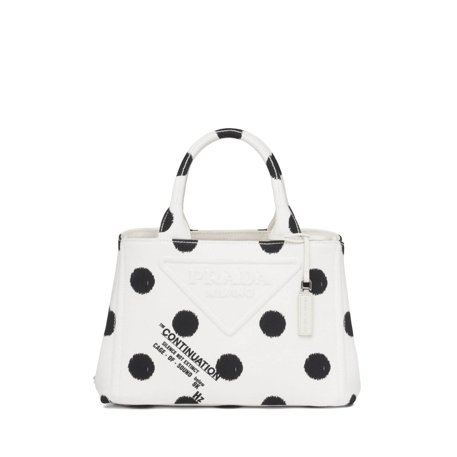 プラダがラフ・シモンズ加入後初シーズン、“ドット柄”バッグ