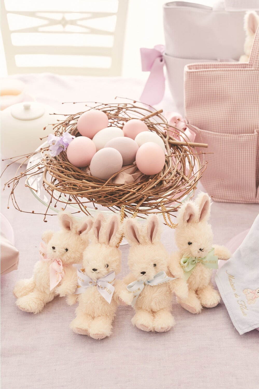 写真6/14｜メゾン ド フルール「うさぎ主役のバッグ＆ポーチ」‟スマホ