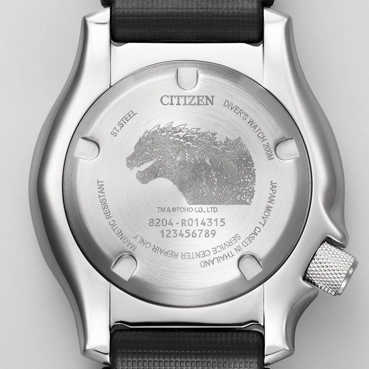 シチズン プロマスター × ゴジラの腕時計“ゴツゴツ”回転ベゼル