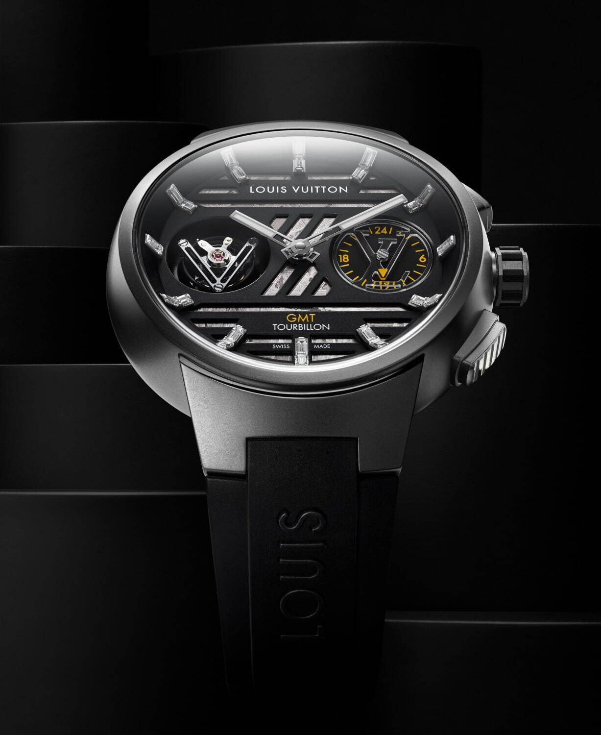 ルイ・ヴィトン「タンブール」新作腕時計 - “メビウスの帯”着想の楕円