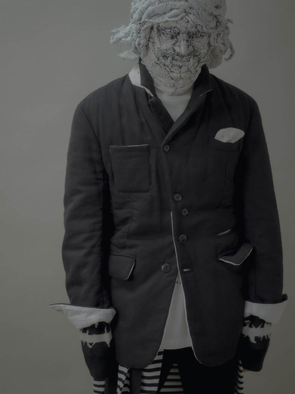 アンダーカバー新メンズブランド「アンダーカバイズム」“歪み”チェック