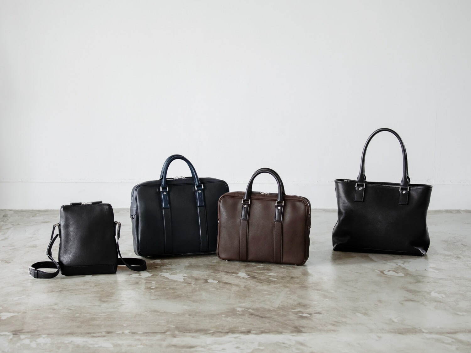 土屋鞄製造所の新ビジネスバッグ「ブレント」国産高級レザーのトートや