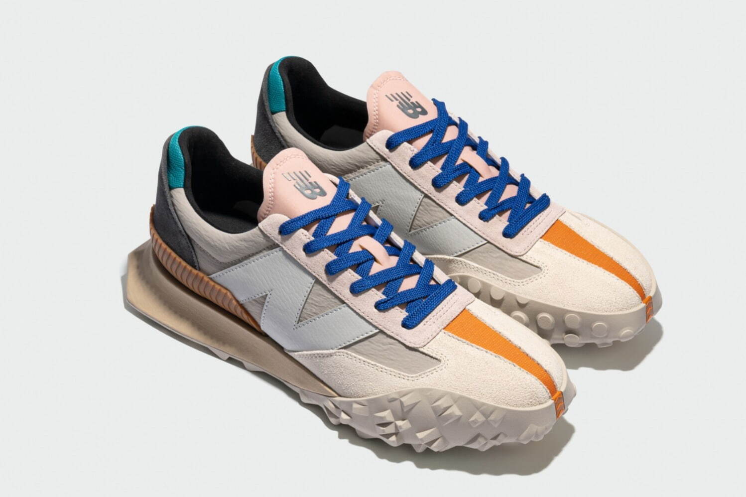 ニューバランスのスニーカー「XC-72」マルチカラーの新色2型、3モデル
