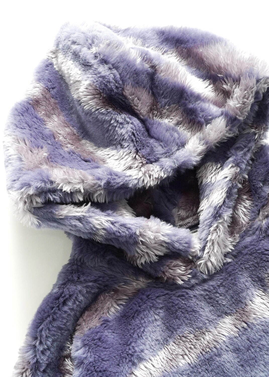 シャリーフの2021秋冬ニット＆プルオーバー、大胆カラーや立体的ゼブラ