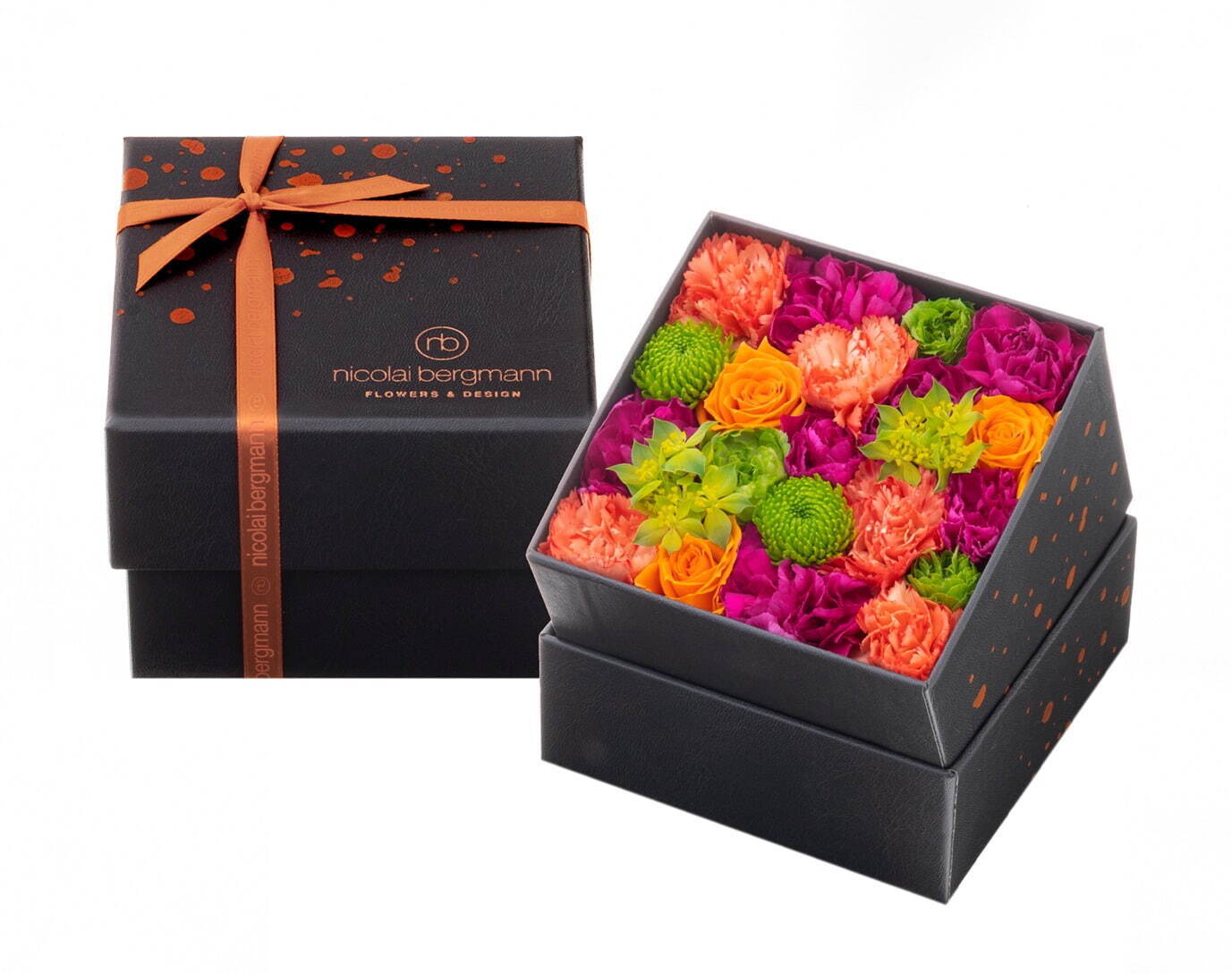 ニコライ バーグマンの秋限定フラワーボックス、鮮やかオレンジ×紫の