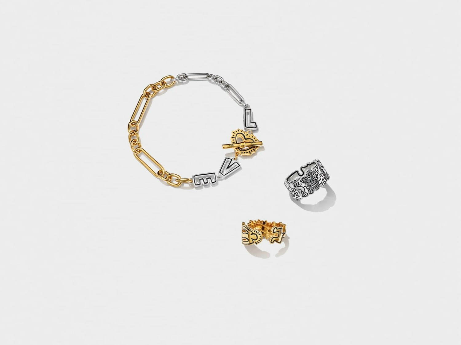 パンドラ×キース・ヘリング、“ハート”や“犬”の作品をモチーフにした