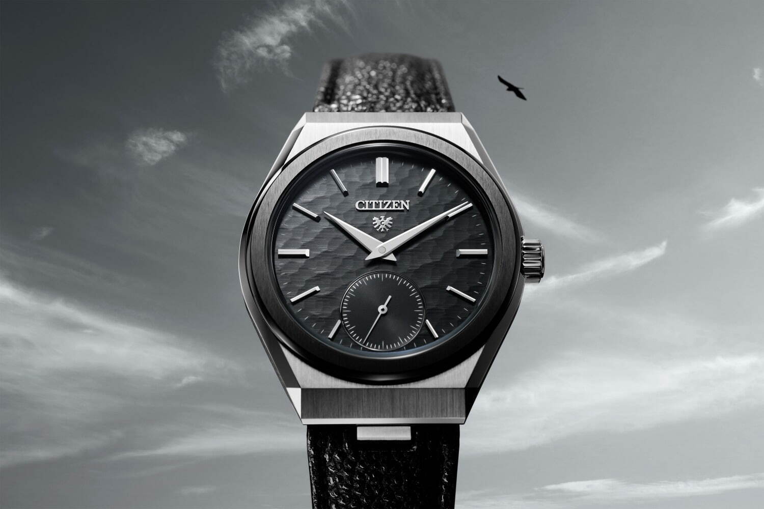 ザ・シチズンから日本の甲冑に着想を得た限定腕時計、重厚なブラック