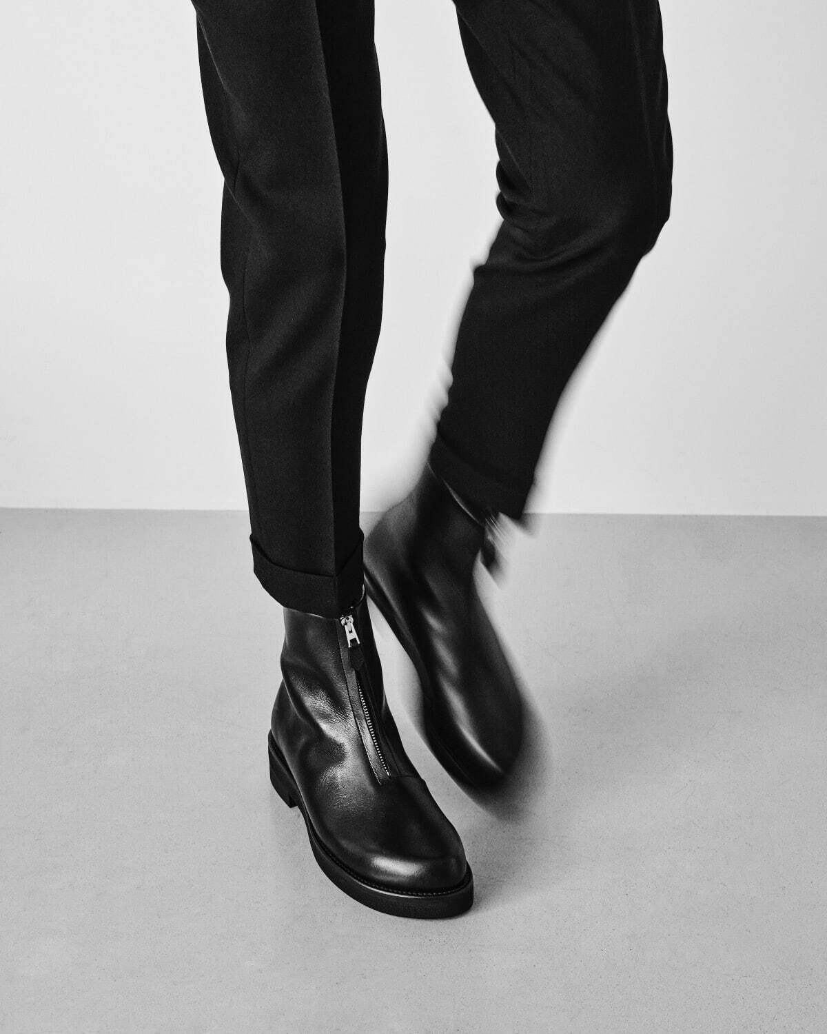 フット・ザ・コーチャー“シャープなトゥ”で仕上げた新作ブーツ