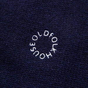 ティー×オールドフォークハウスのコラボウェア、“スタッズ”煌めく