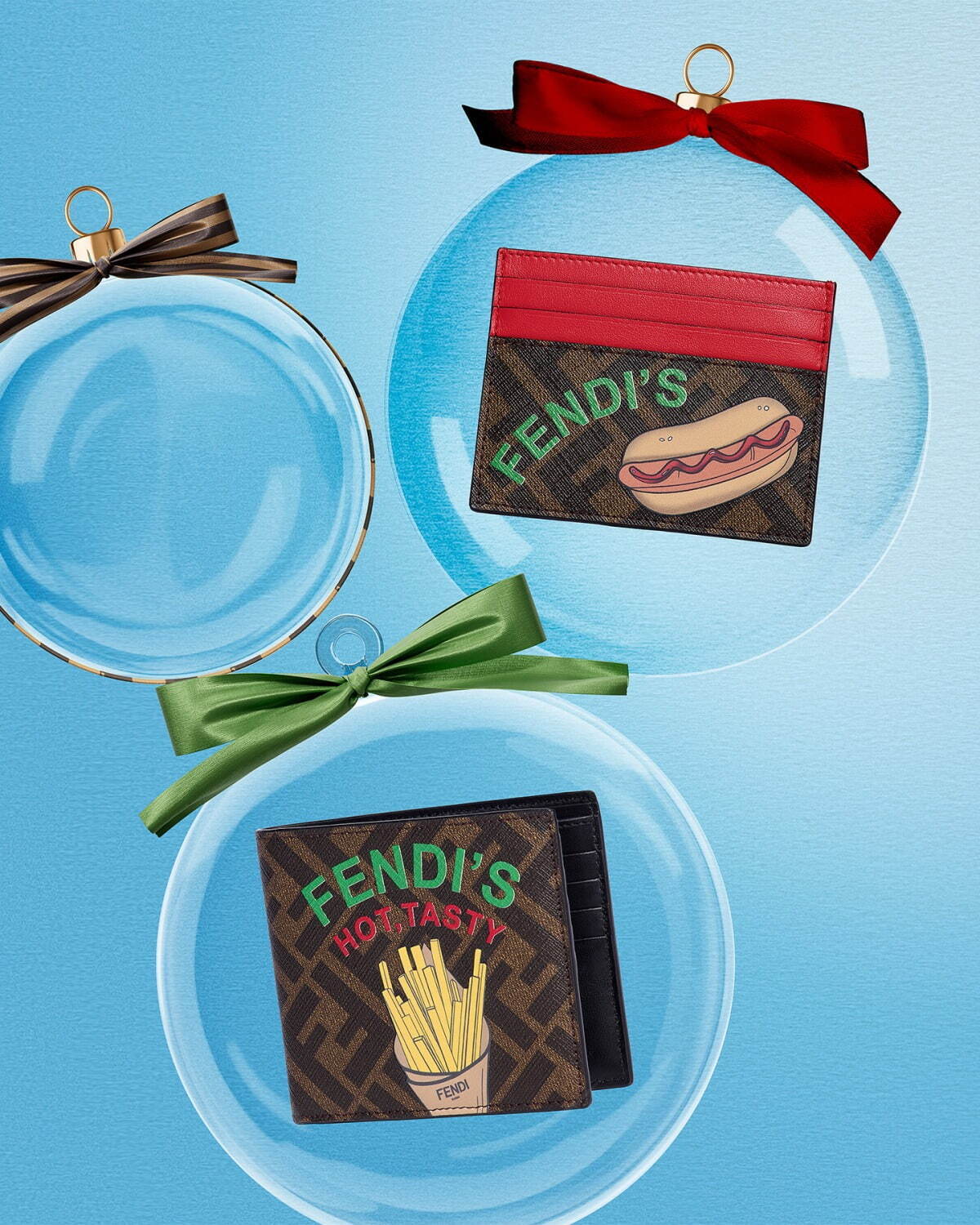 フェンディ24年クリスマス“おにぎり”バッグが登場、ホットドッグの