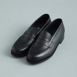 ジェイエムウエストン“シボ革”のメンズローファー＆ダービーシューズ