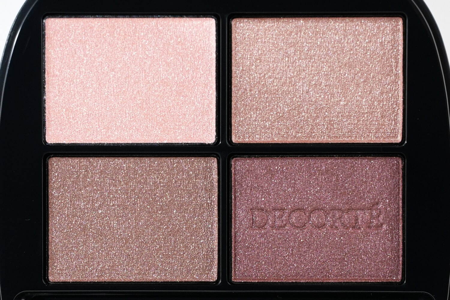 コスメデコルテ25年秋コスメ、“肌と血色感の延長線”「スキントーン