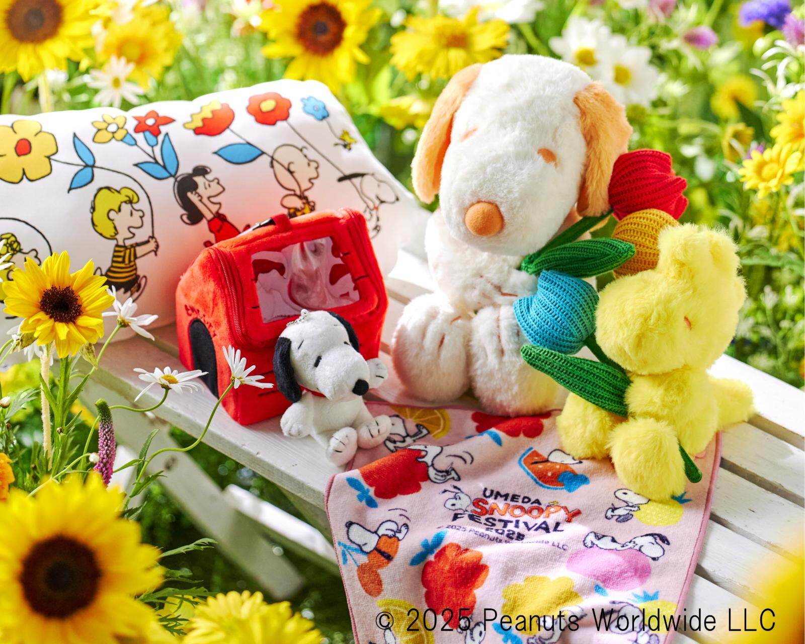 うめだスヌーピーフェスティバル2025」阪急うめだ本店で、約80ブランド