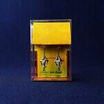 写真5/11｜ゴッホ《夜のカフェテラス》イメージの“ガス灯”ピアス＆“星